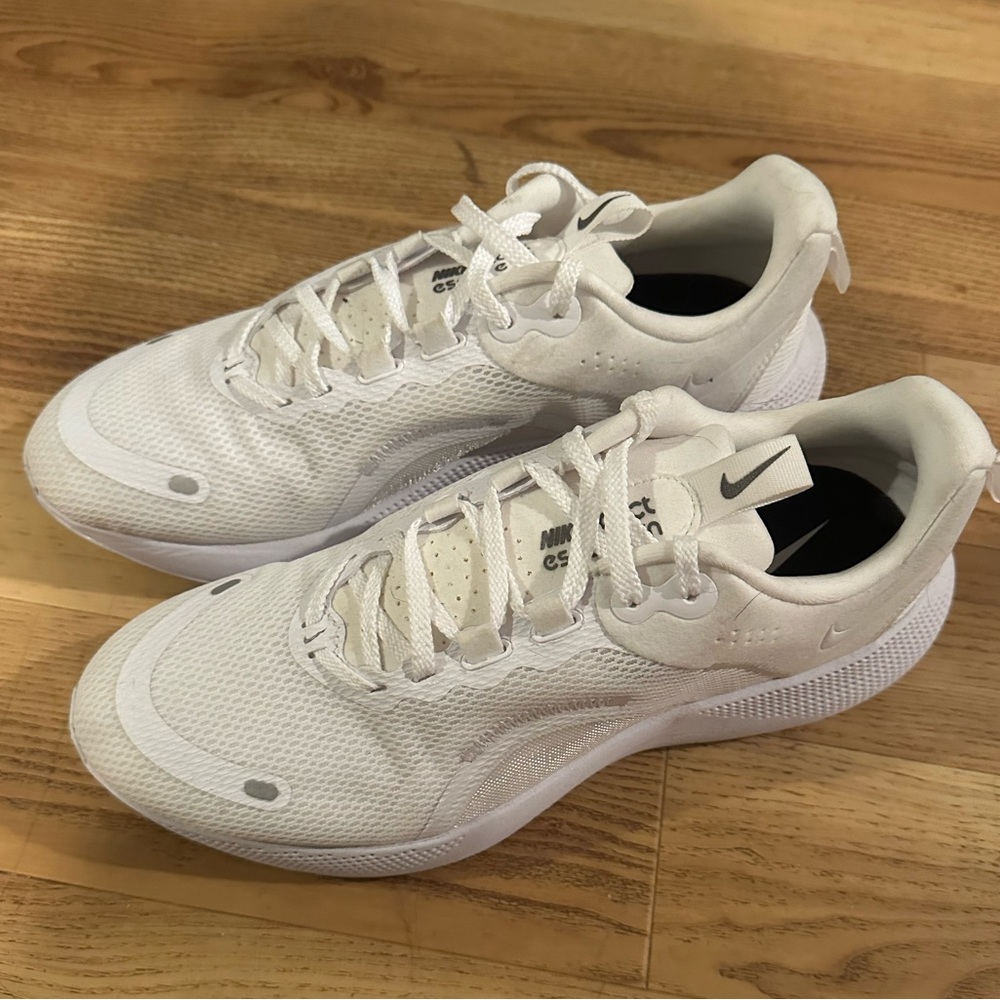 Nike React Escape Run 2 white customize women’s tennis/athletic shoes 10.5 new